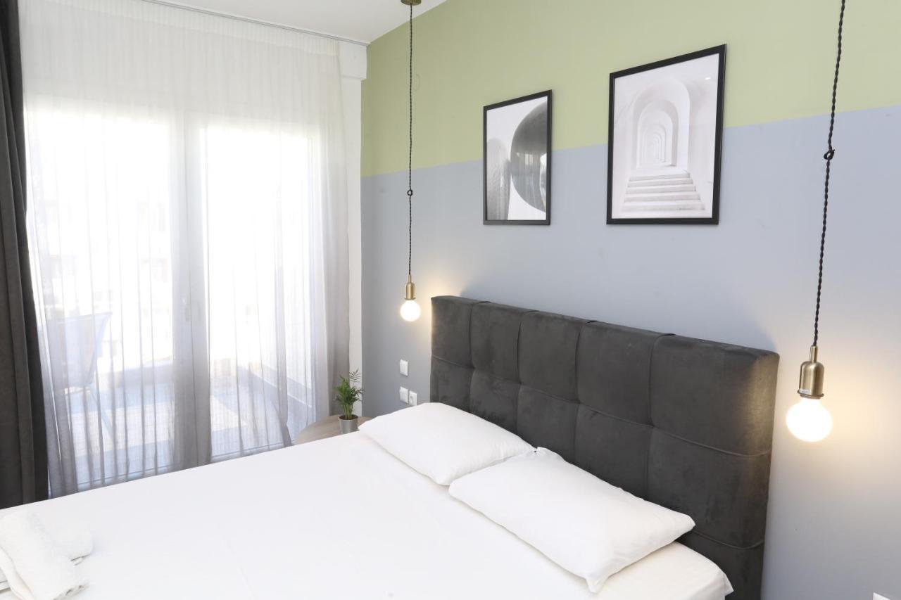 Downtown Seaside Suites Thessaloniki Exterior foto